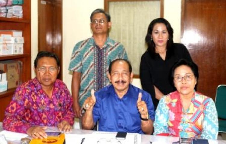 BAWASLU BALI BENTUK TIM SELEKSI CALON ANGGOTA PANITIA PENGAWAS PEMILIHAN KABUPATEN JEMBRANA TAHUN 2015