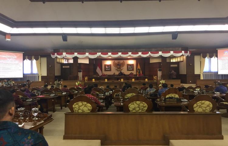 Bawaslu Provinsi Bali Menghadiri Rapat Paripurna DPRD provinsi Bali ke-17