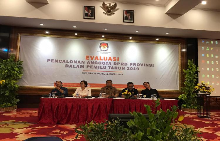 Bawaslu Provinsi Bali menghadiri acara evaluasi pencalonan anggota DPRD Provinsi dalam Pemilu Tahun 2019