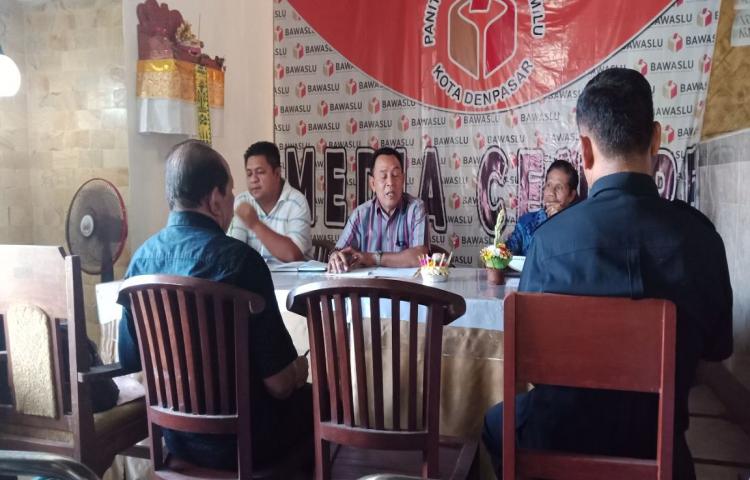 Rapat Kelompok Kerja (Pokja) Serangkaian Pemilihan Gubernur dan Wakil Gubernur Bali Tahun 2018