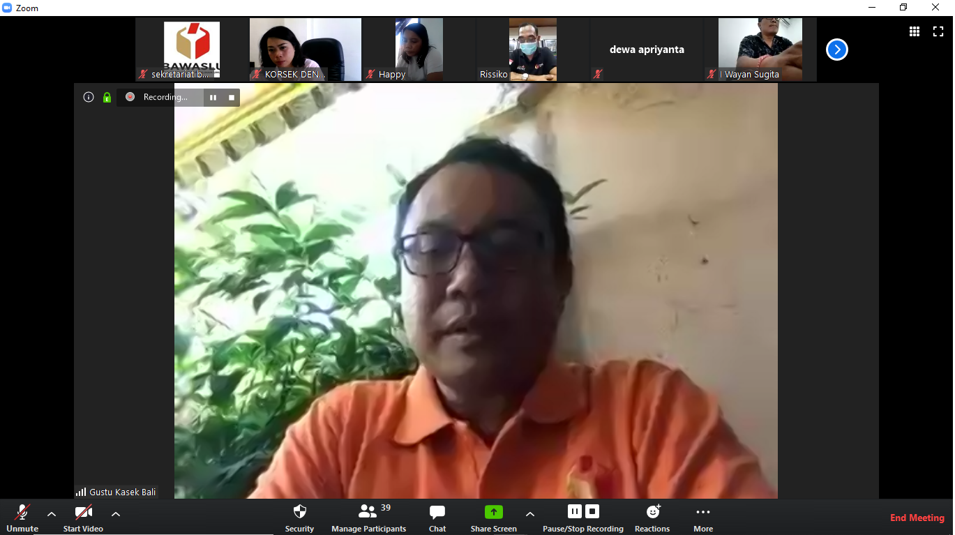 Live meeting Kepala Sekretariat Bawaslu Provinsi Bali dengan Koordinator Sekretariat Bawaslu Kabupaten/Kota se-Bali terkait Revisi Anggaran Penanganan Covid -19