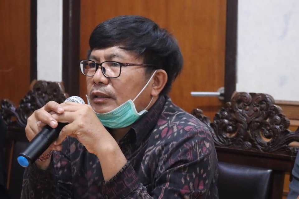 Kordiv Hukum, Humas dan Datin Bawaslu Bali mengingatkan akan kegiatan Branding yang dilakukan Paslon pada Masa Kampanye