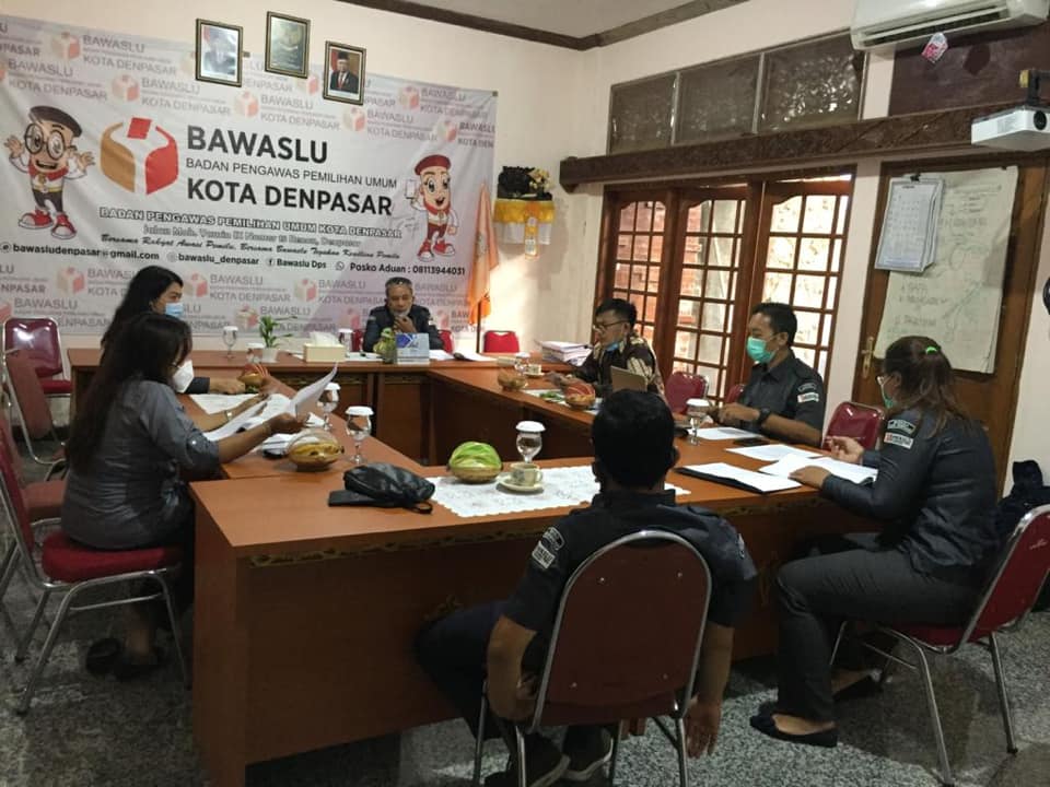 Bawaslu Provinsi Bali Melakukan Pembinaan Pengelolaan Keterbukaan Informasi Publik Di 9 Bawaslu Kabupaten/Kota Se-Bali (1)