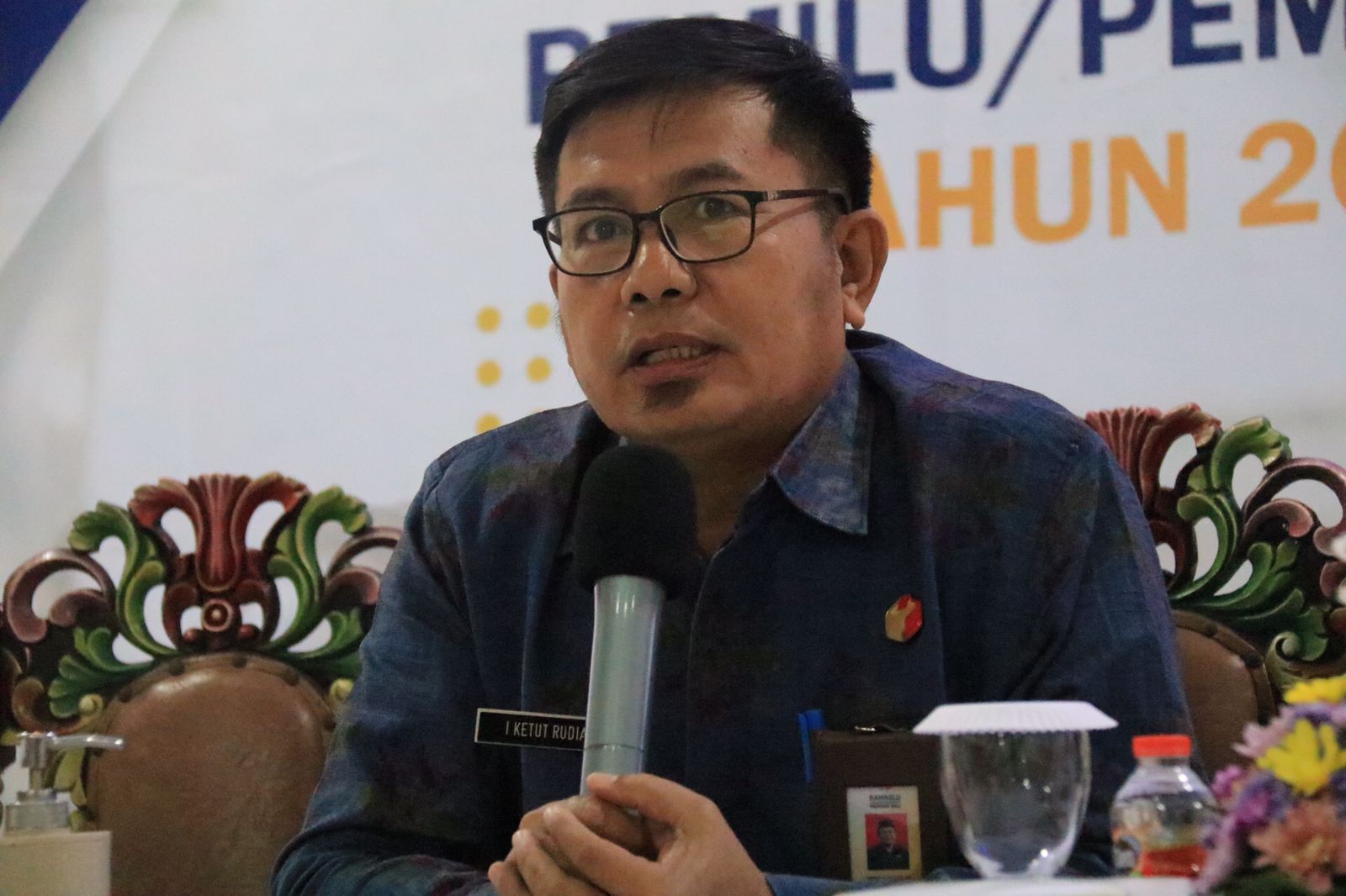 Sosialisasi Produk Hukum, Rudia : Akan Jadi Pilih Kasih Bila Kades Berpolitik Praktis