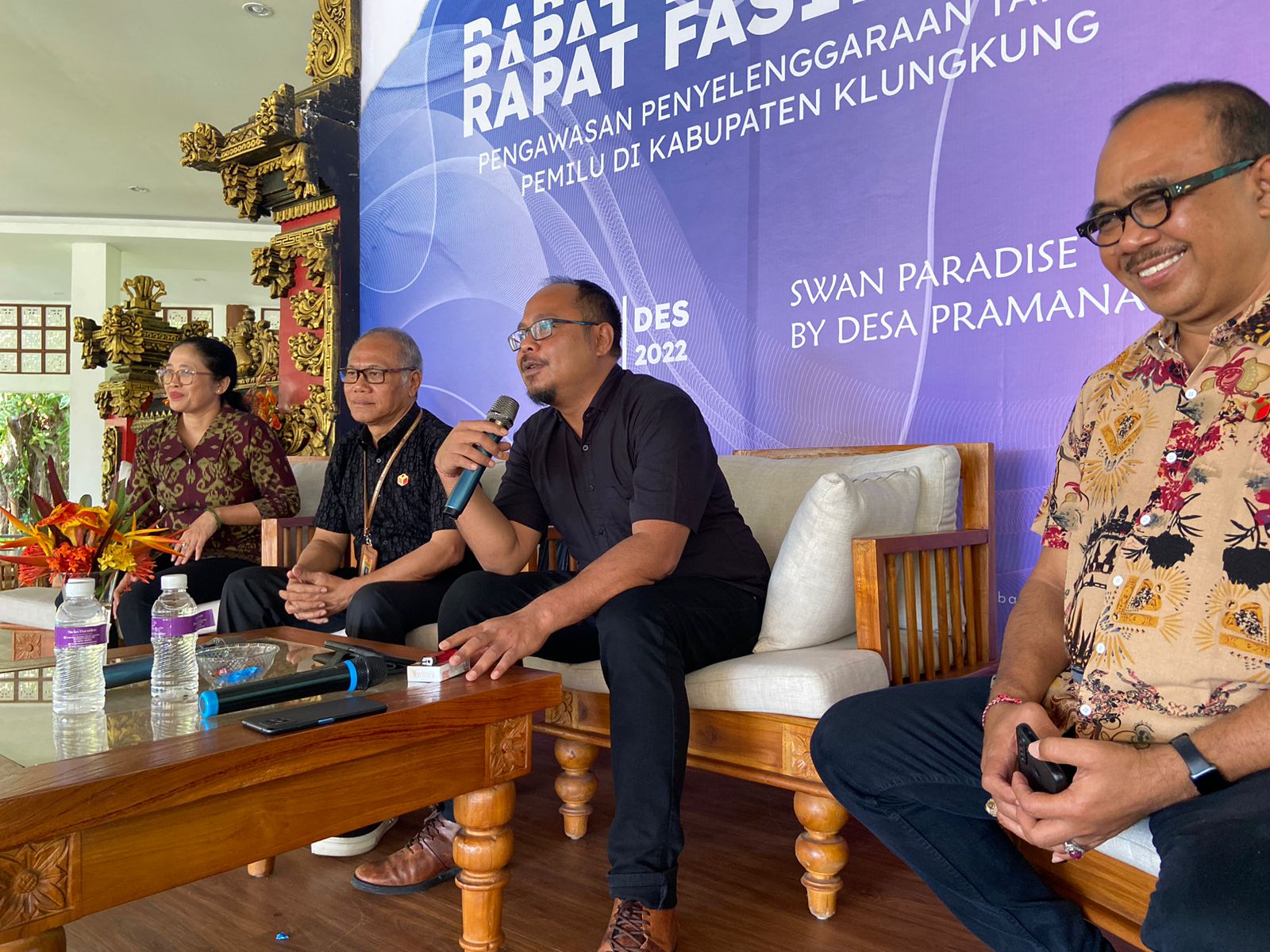 Sambangi Jajarannya di Klungkung, Widy Sebut Form A Output Pengawasan Pengawas Pemilu.