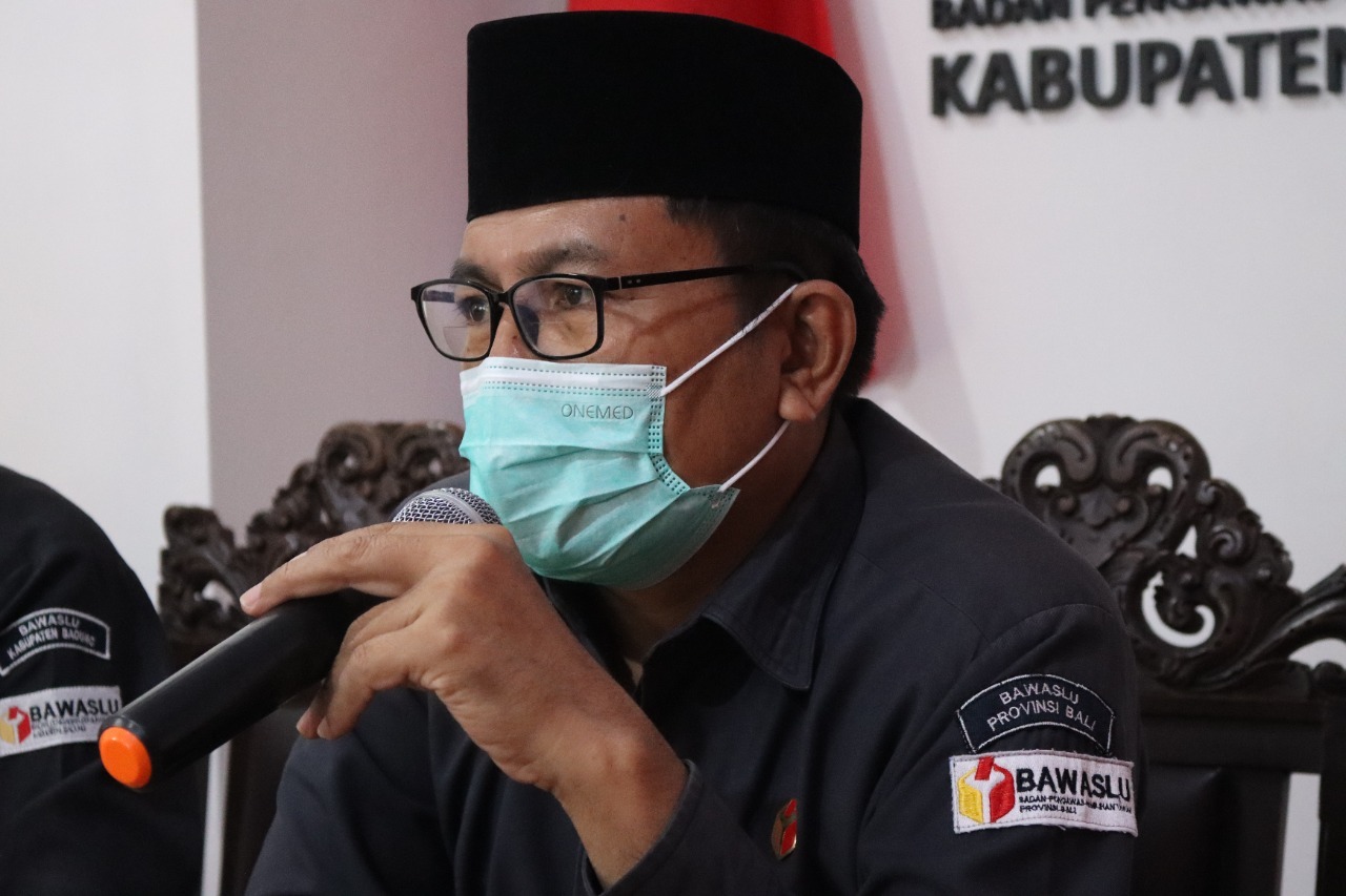 Tingkatkan Pelayanan PPID, Bawaslu Bali Beri Pelatihan Bagi Operator JDIH