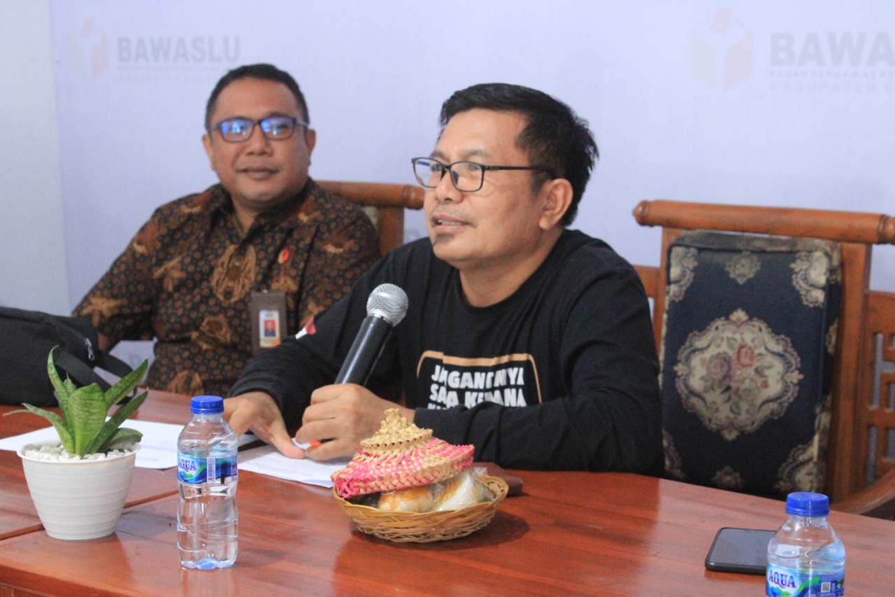 Gelar Monev Pengelolaan JDIH, Rudia Dorong Bawaslu Buleleng Bersiap Lakukan Perbaikan