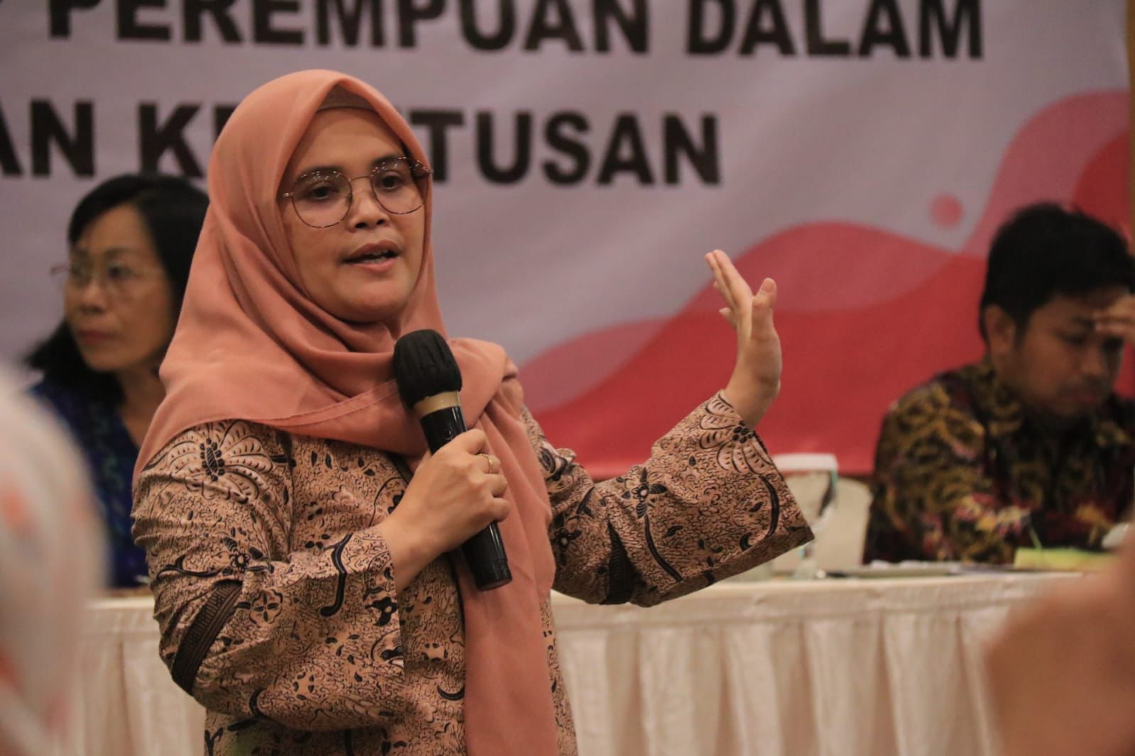 Petakan Tantangan Kader Perempuan Dalam Arena Politik, Lolly : Jangan Mau Jadi Pemenuhan Kuota Saja