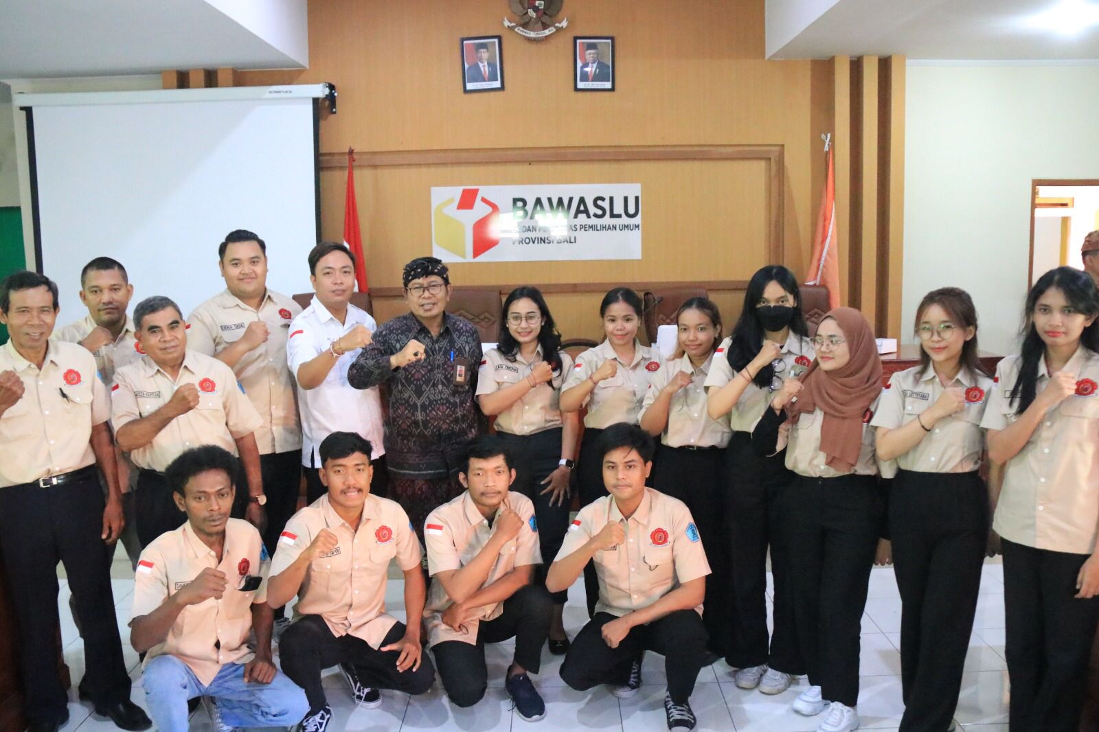 Bawaslu Bali Terima Study Visit Fakultas Hukum Universitas Mahendradatta 