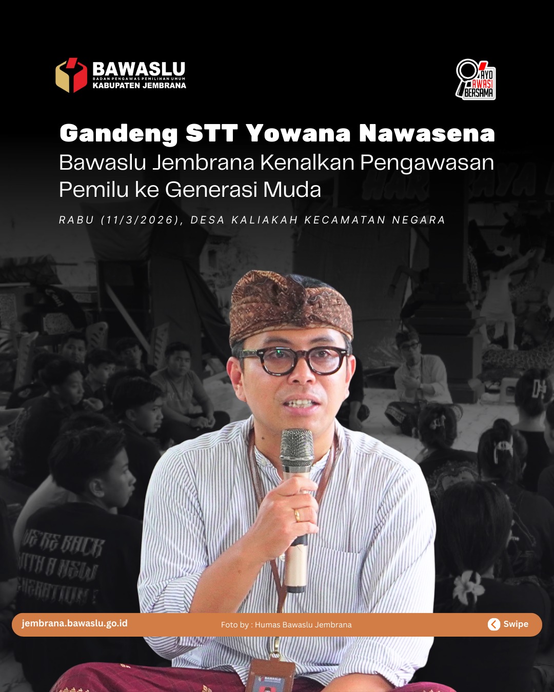 Agung Bagus Wirahadi membawakan materi sosialisasi kepada STT Yowana Nawasena