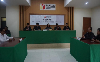 Bawaslu Bali Gelar Pembacaan Putusan Hasil Mediasi Partai Gerindra