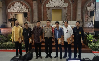 Bawaslu Bali Hadiri Seminar Sehari Polda Bali Untuk Mewujudkan Pilkada Aman dan Damai