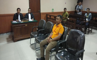 KEPALA DESA SINDUWATI DISIDANG, SAKSI AHLINYA DITOLAK