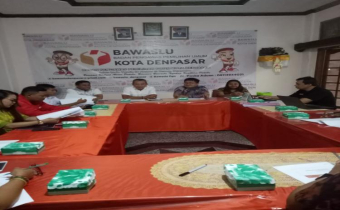 Supervisi Raker Sengketa Ke Bawaslu Kota Denpasar