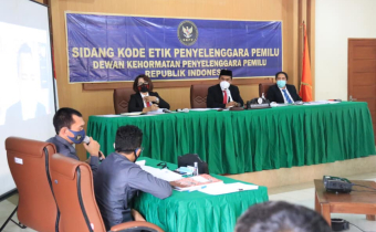 Sidang Kode Etik Ketua KPU Karangasem