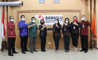 BAWASLU BALI TERIMA AUDENSI UNIVERSITAS NGURAH RAI