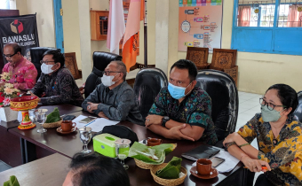 Tingkatkan Pengelolaan PPID, Bawaslu Bali Supervisi Ke Bawaslu Klungkung