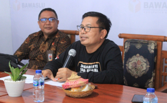 Gelar Monev Pengelolaan JDIH, Rudia Dorong Bawaslu Buleleng Bersiap Lakukan Perbaikan