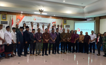 12 Anggota Panwascam Se-Kota Denpasar Dilantik, Pesan Integritas Dalam Mengawal Pemilu 2024