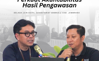 Kordiv HP2H Bawaslu Jembrana dan Staf kegiatan Bawaslu Membelajarkan